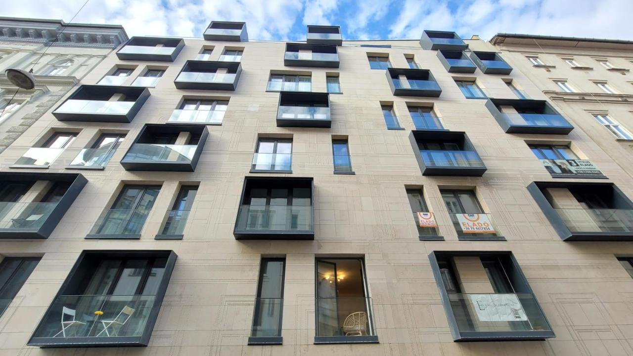 Mm D Home Apartment Budapeste Exterior foto